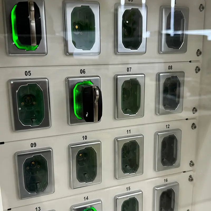 3S Smart key cabinet - Wall-mounted (3).jpg