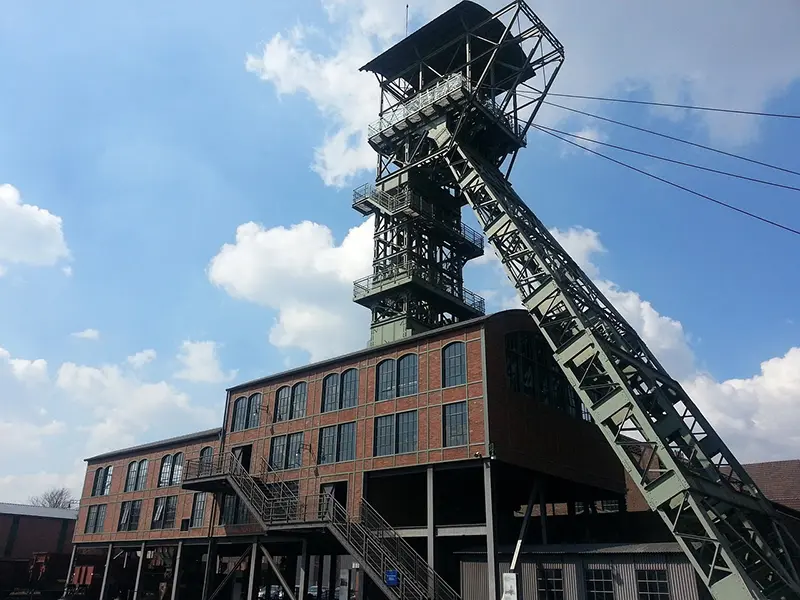 Efficient application of 3S tower climber in mine maintenance.jpg