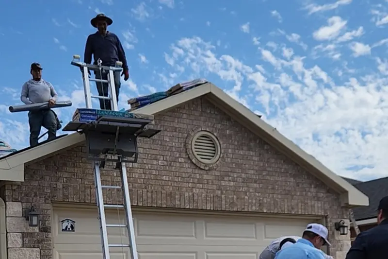 Very glad to have Fat Matt Roofing to try our Battery Ladder Hoist in Texas!