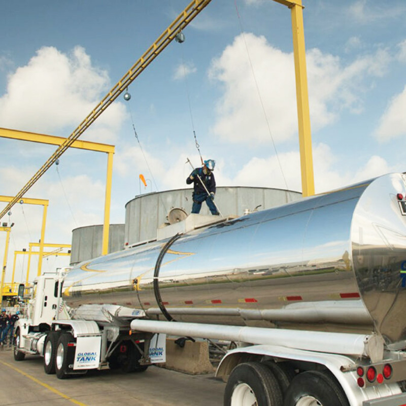 Train-tank-truck-800-800